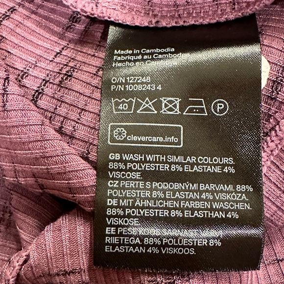 H&M Cropped Tie-Back Halter Top, Size Large. - Picture 3 of 4